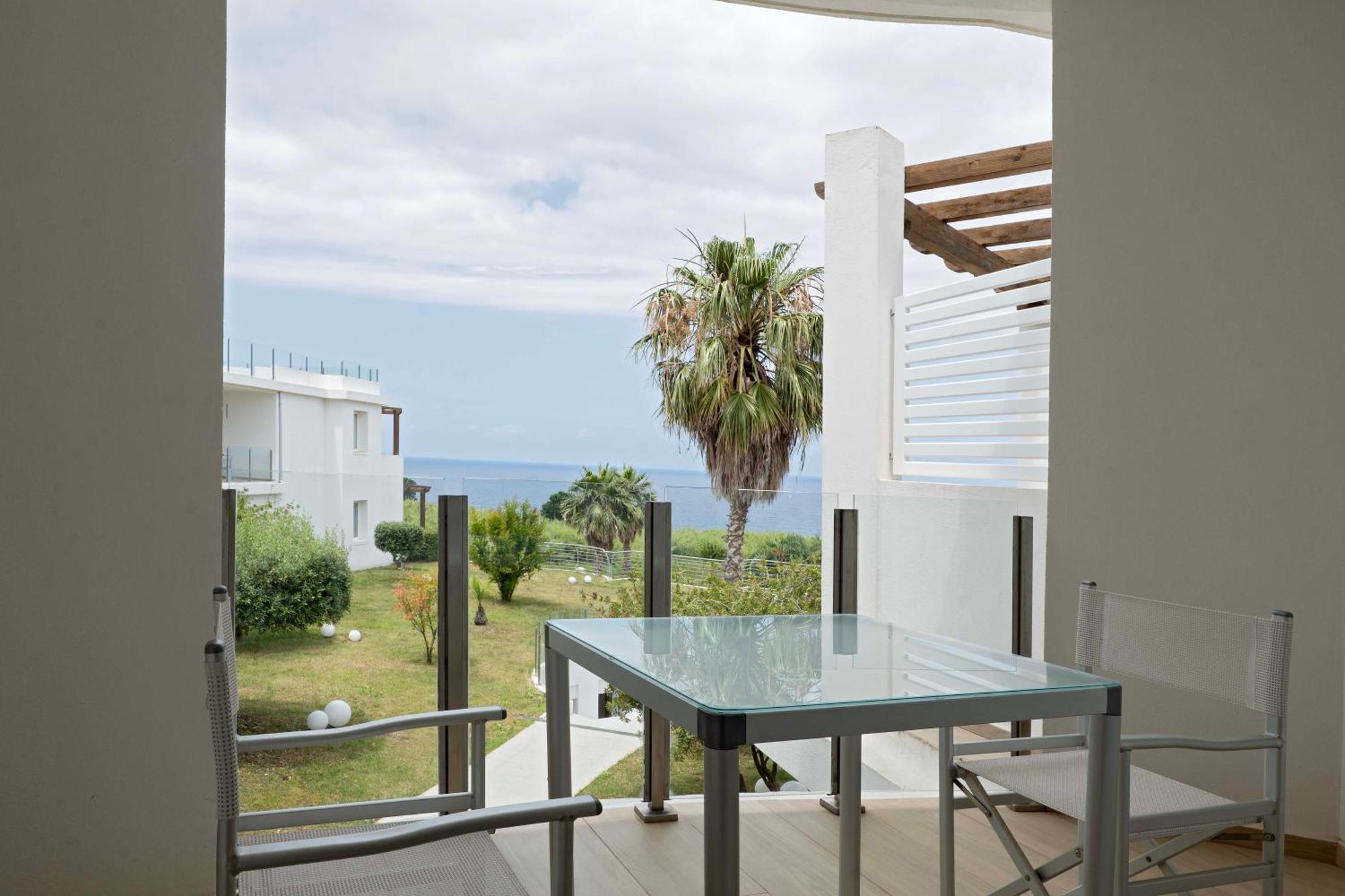 Infinity Resort Tropea Parghelia Exterior photo